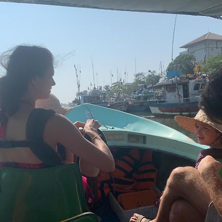 Hotel Royal Waves Negombo Zewnętrze zdjęcie